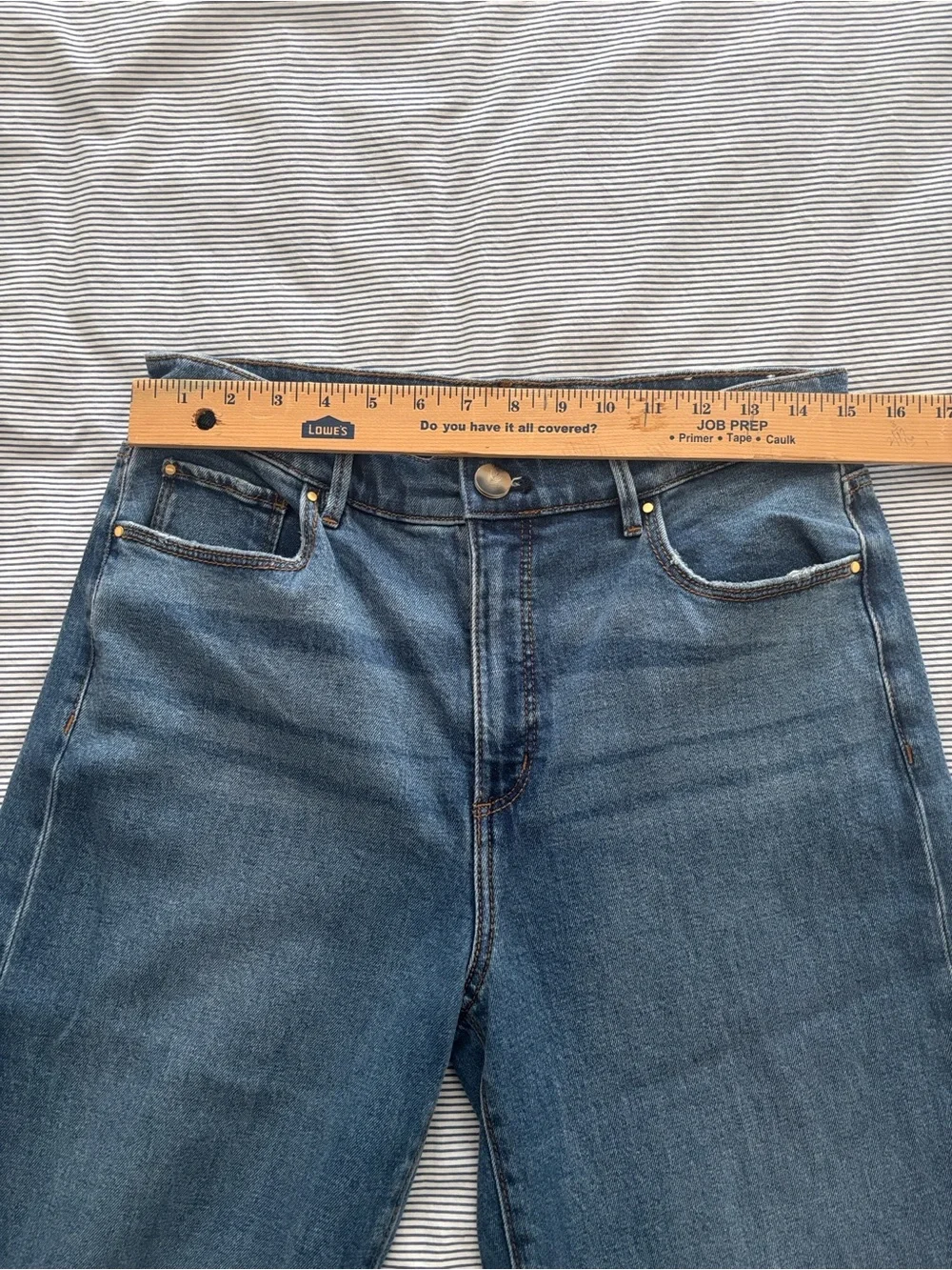 Ann Taylor Women's wide Leg Denim Jeans in Medium Blue